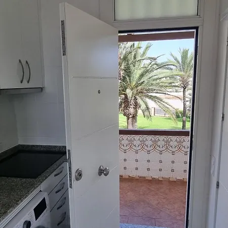 Tropicana Playa Appartamento *